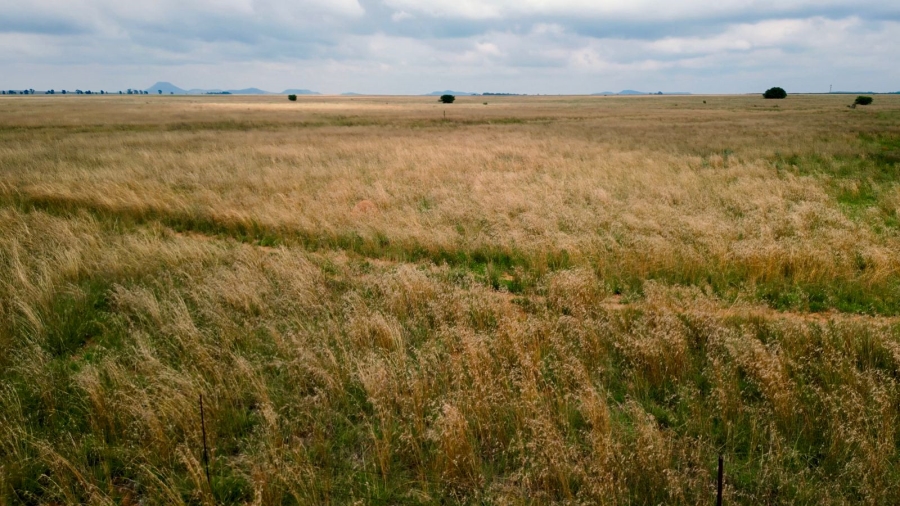 8 Bedroom Property for Sale in Bloemfontein Rural Free State